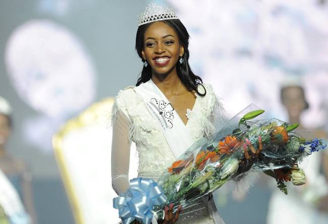Miss Botswana S Esp Answer Steals The Show Botswana Youth Magazine